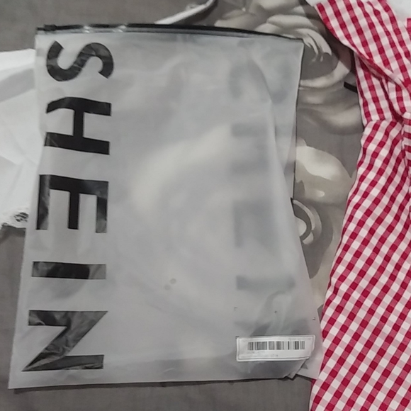 Maids costumes - Picture 6 of 6